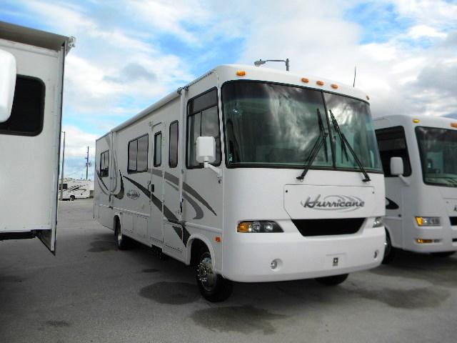 Used 2006 Dutchmen Hurricane 30Q Class A - Gas For Sale